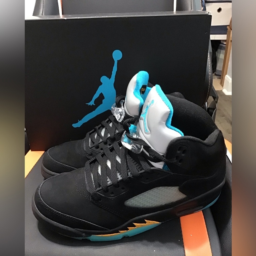 Jordan Retro 5 Aqua Blue Black